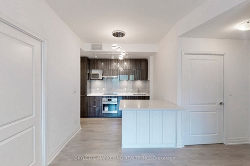529a-10 Rouge Valley Dr W, Markham, ON, L6G0G9 | Card Image