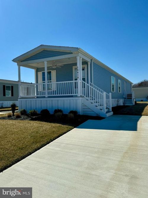 12427 Beach Life Ln, OCEAN CITY, MD, 21842-1408 | Card Image