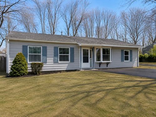 458 Beech St, Rockland, MA, 02370-2753 | Card Image