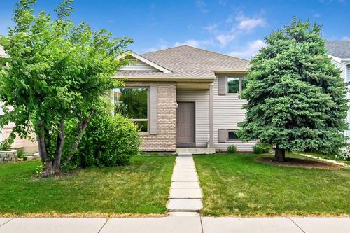 141 Shawfield Way Sw, Calgary, AB, T2Y2Y2 | Card Image