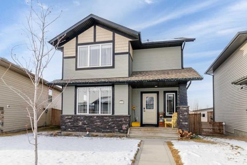 {{alt}} | Card Image