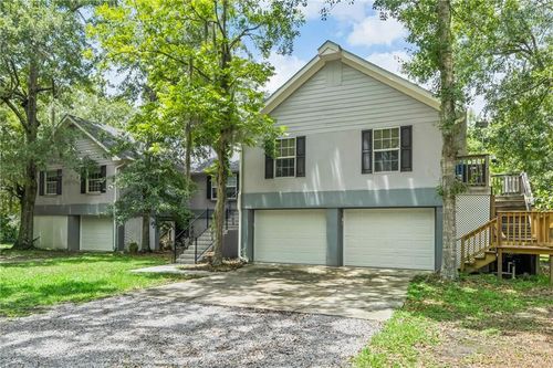 110 W Pearl Dr, Slidell, LA, 70461-1518 | Card Image