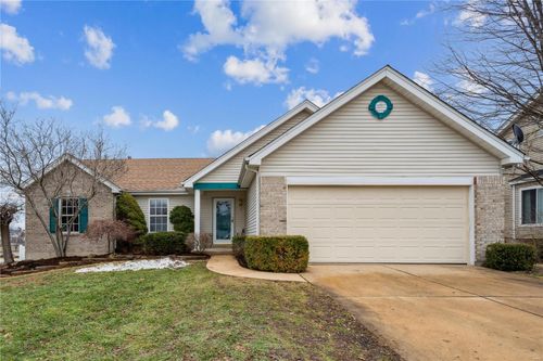 10 Royallridge Court, O'Fallon, MO, 63368 | Card Image