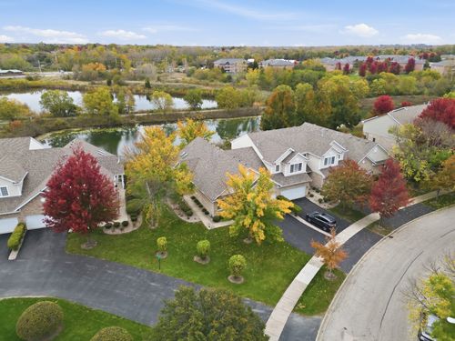 11636 Lake Shore Dr, Orland Park, IL, 60467-5227 | Card Image