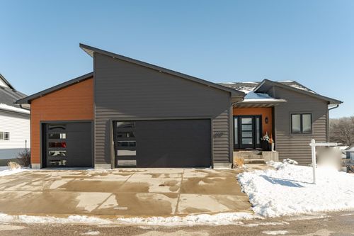 6640 Aster Ln Nw, Rochester, MN, 55901-4512 | Card Image