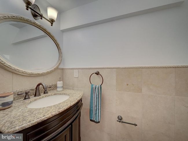 APT-23 - 1715 15 Th St Nw, Condo with 2 bedrooms, 2 bathrooms and null parking in WASHINGTON DC | Image 23