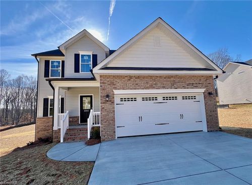 6061 Frye Bridge Rd, Clemmons, NC, 27012-9606 | Card Image