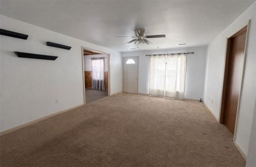 132 N High Street, Paris, IL, 61944 | Card Image