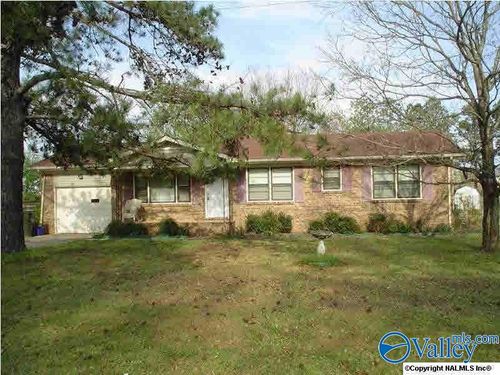 109 Carol Dr, Madison, AL, 35758-8731 | Card Image