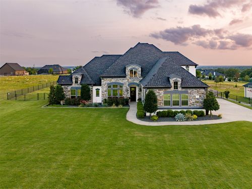 225 Martin Dr, Granbury, TX, 76049-1340 | Card Image