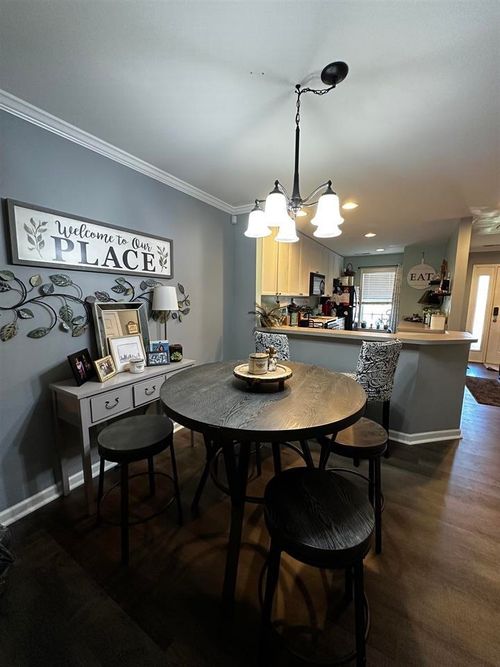 337 Still Water Cir, Boiling Springs, SC, 29316-4828 | Card Image