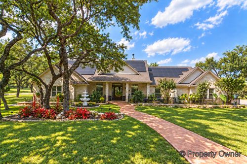 400 Bedford Dr, Spicewood, TX, 78669-3268 | Card Image