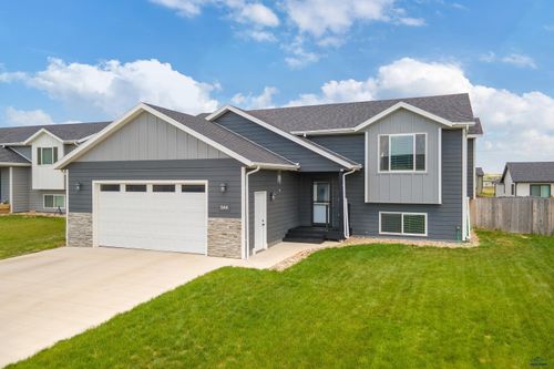 544 Antietam Dr, Box Elder, SD, 57719-1706 | Card Image