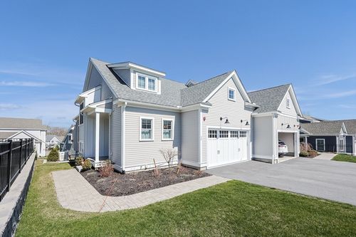 13-13 Birkdale Ln, Hopkinton, MA, 01748-2927 | Card Image
