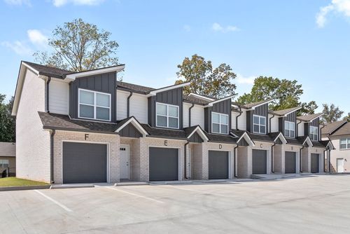 unit-f-321 Longshadow Trl, Clarksville, TN, 37043-8098 | Card Image
