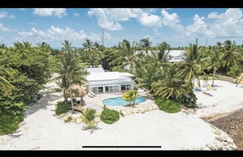 75433 Overseas Highway, Lower Matecumbe, FL, 33036 | Card Image