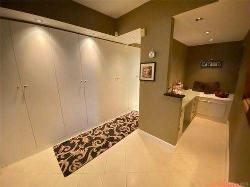 apt-420-110 71st Ave, Forest Hills, NY, 11375-4548 | Card Image