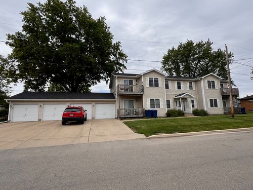 1125 15th St, La Salle, IL, 61301-1489 | Card Image