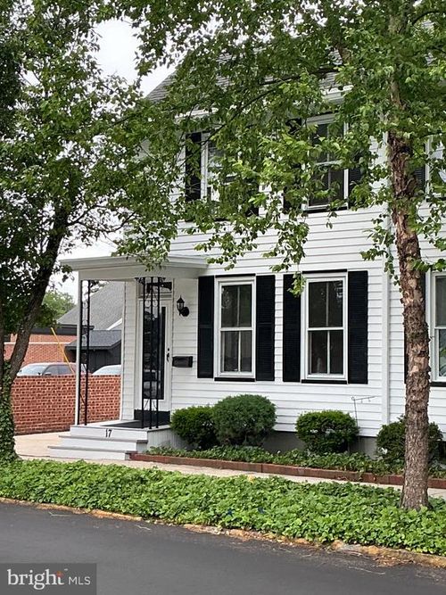 17 Walnut St, HADDONFIELD, NJ, 08033-1852 | Card Image