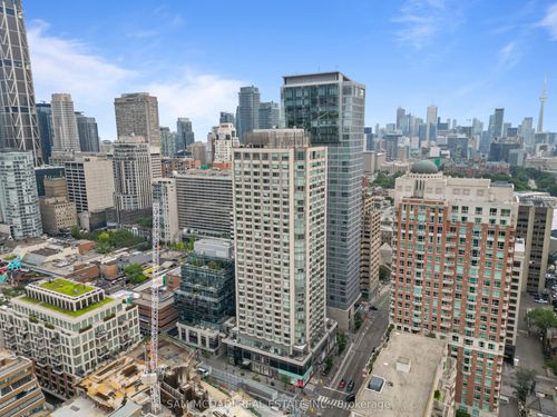 704-155 Yorkville Ave, Toronto, ON, M5R0B4 | Card Image