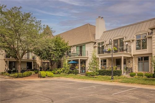 207-9100 Lamar Ave, Overland Park, KS, 66207-2495 | Card Image