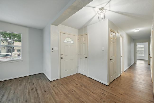 506 E Alexander Ln, House other with 4 bedrooms, 2 bathrooms and null parking in Euless TX | Image 6