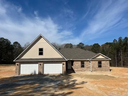 9635 Perry Rd, Bauxite, AR, 72011-9579 | Card Image