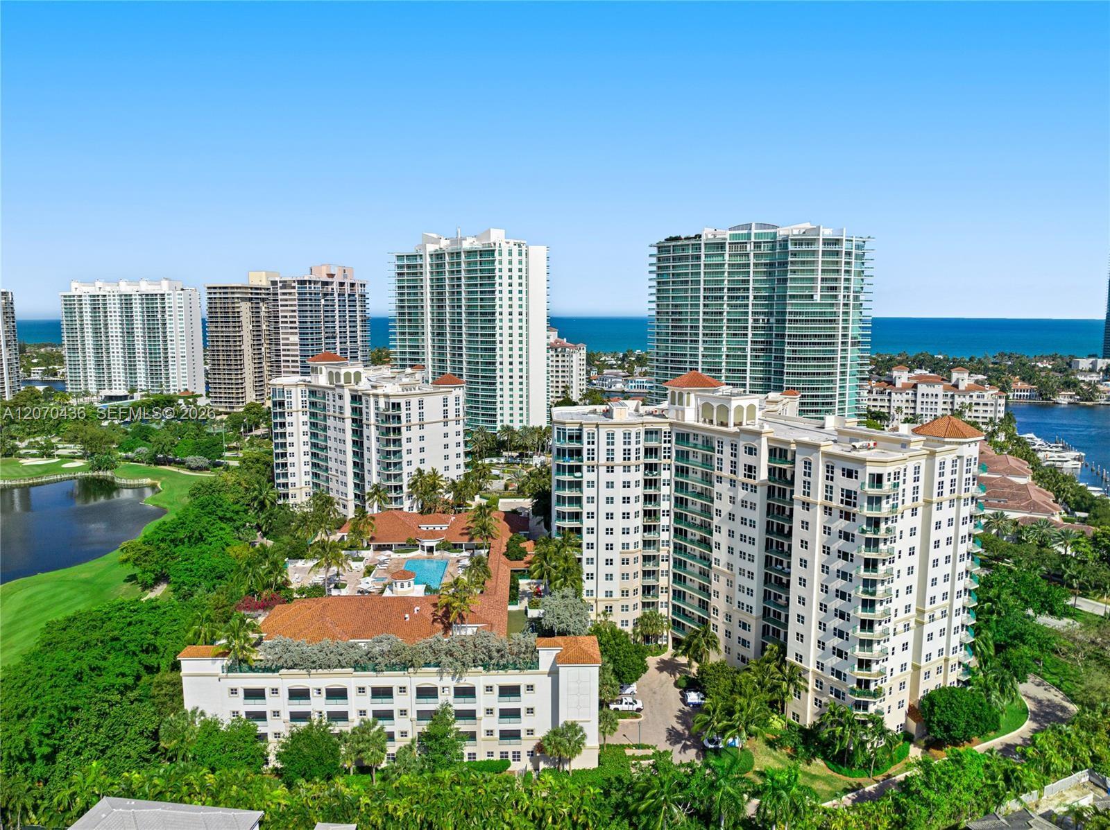 Residential in Aventura 2
