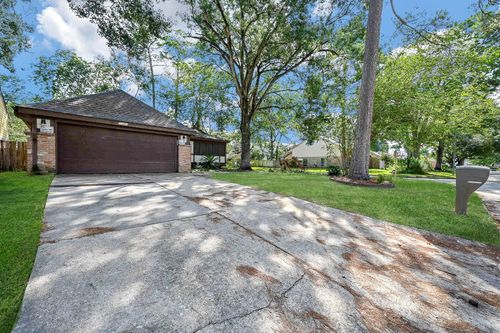 17306 Beaver Springs Dr, Houston, TX, 77090-2314 | Card Image