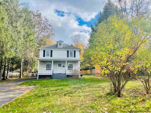 298 Lucas Ave, Kingston, NY, 12401-4320 | Card Image