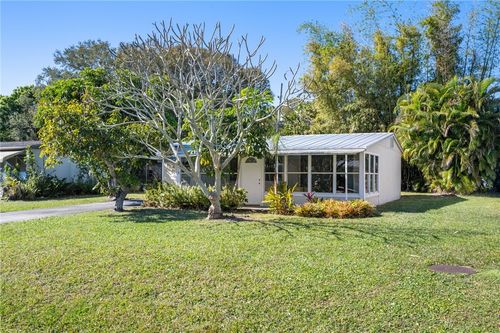 1471 4th Ct, Vero Beach, FL, 32960-5817 | Card Image