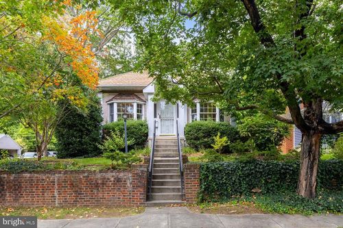 102 Colonial Ave, Pitman, NJ, 08071-1104 | Card Image