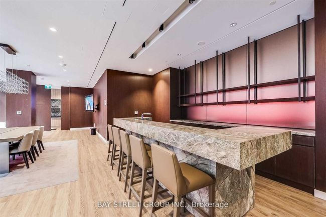 1514 - 27 Bathurst St, Condo with 2 bedrooms, 2 bathrooms and null parking in Toronto ON | Image 14