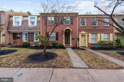 19 Roboda Blvd, ROYERSFORD, PA, 19468-2956 | Card Image