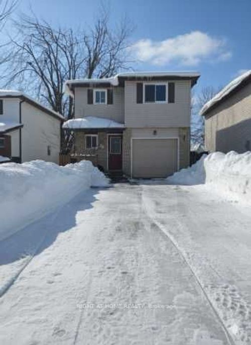 {{alt}} | Card Image