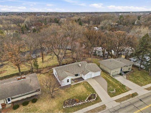 4015 Wayzata Blvd, Golden Valley, MN, 55416-3514 | Card Image