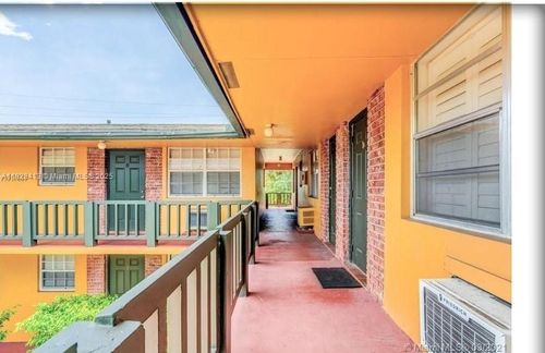 apt-6-1702 Mckinley St, Hollywood, FL, 33020-2870 | Card Image