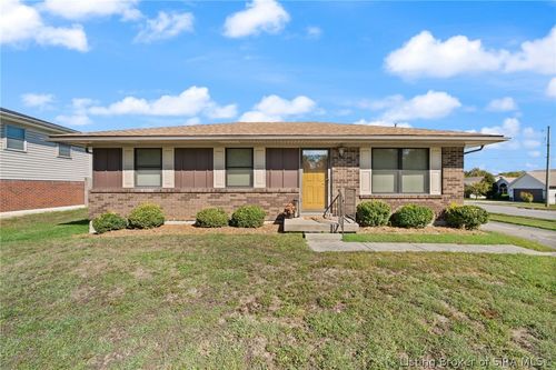 1618 Northaven Drive, Jeffersonville, IN, 47130 | Card Image