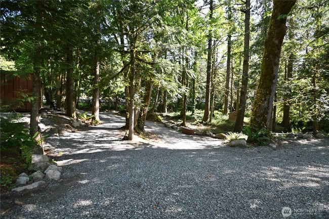 PRIVATE LOCATION with so much to offer. 2 cabins 40' Conex, washhouse, pump house, RV spaces, tent camping, tons of parking ~ 5 min to Index! | Image 37