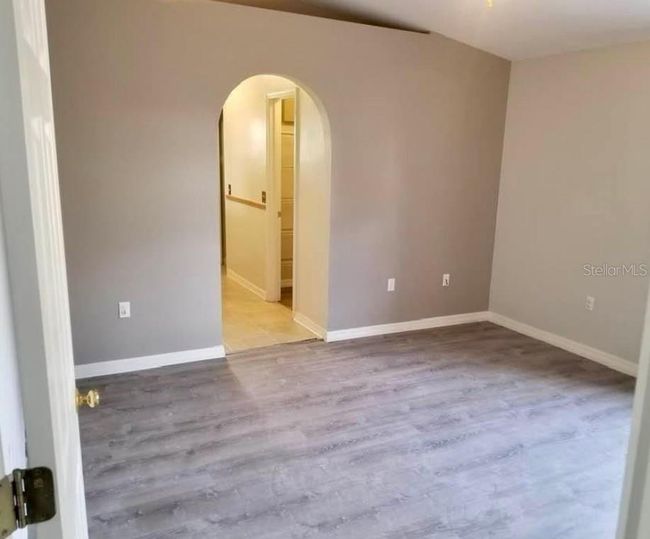 2113 Aitkin Loop, House other with 3 bedrooms, 2 bathrooms and null parking in Leesburg FL | Image 9