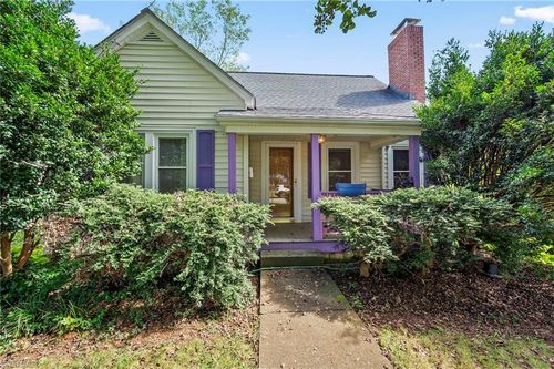 1043 Irving St, Winston-Salem, NC, 27103-4407 | Card Image