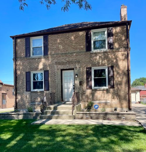 1331 Heidorn Ave, Westchester, IL, 60154-3443 | Card Image