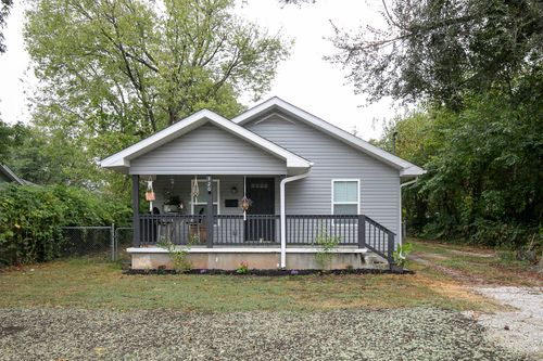 320 N Park Ave, Springfield, MO, 65802-4561 | Card Image