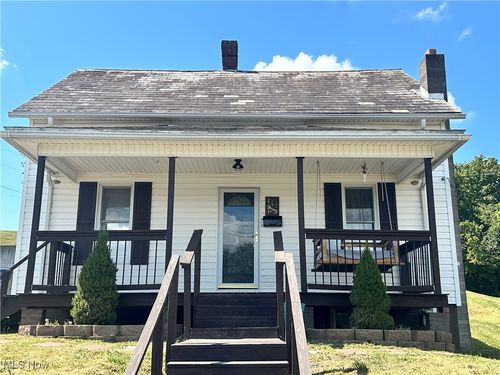 807 Young St, Caldwell, OH, 43724-1059 | Card Image