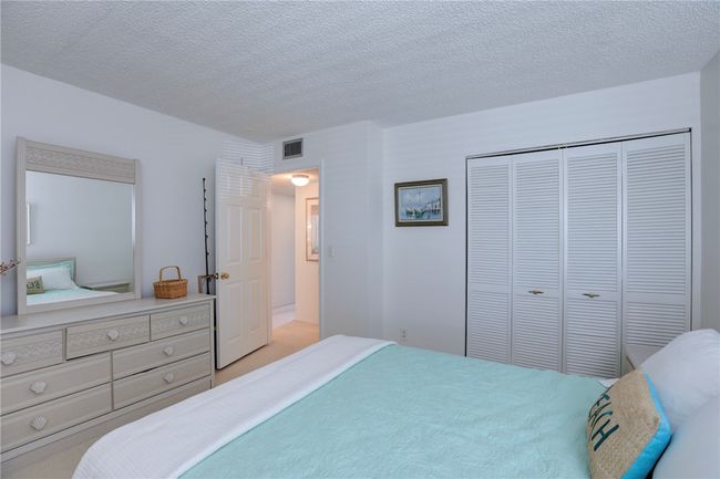 6110 - 6110 River Run Dr, House attached with 2 bedrooms, 2 bathrooms and null parking in Sebastian FL | Image 22
