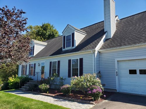 20 Old Sawmill Dr, Beacon Falls, CT, 06403-1252 | Card Image