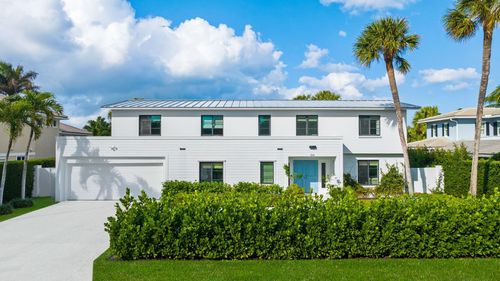 226 Cove Place, Jupiter Inlet Colony, FL, 33469 | Card Image