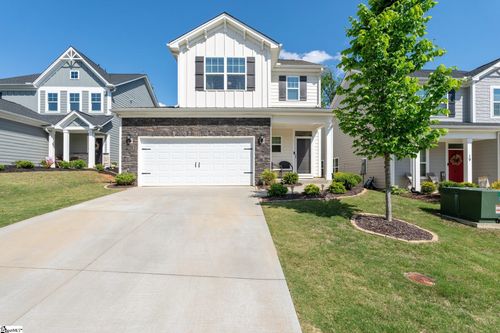 15 Tyrian Dr, Greenville, SC, 29607-5687 | Card Image