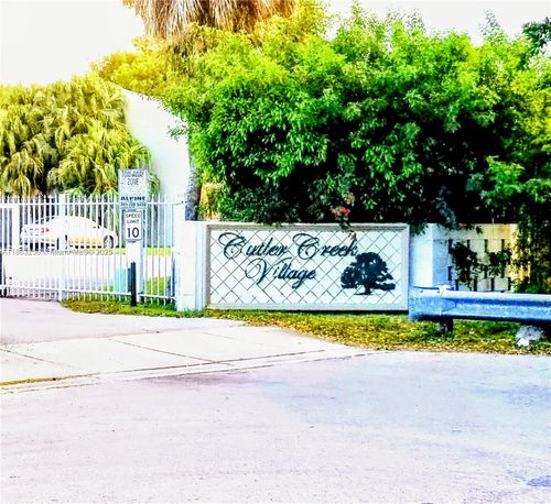 apt-220-10370 Sw 220th St, Cutler Bay, FL, 33190-1130 | Card Image