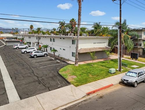330 N Juniper St, Escondido, CA, 92025-2832 | Card Image